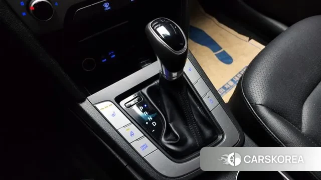 Hyundai Avante AD id 3265388 из Кореи 19