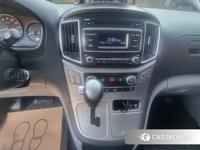 Hyundai The New Grand Starex id 3380383 из Кореи 19