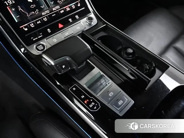 Audi A8 (D5) id 3752764 из Кореи 19