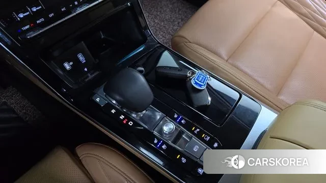 Kia K7 Premier id 3748077 из Кореи 19