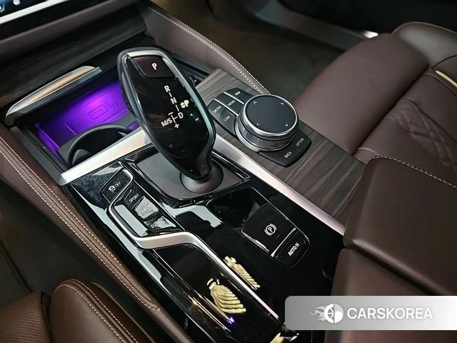 BMW 5 Series (G30) id 4506588 из Кореи 19