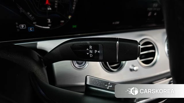 Mercedes-Benz E-Class W213 id 4542155 из Кореи 19