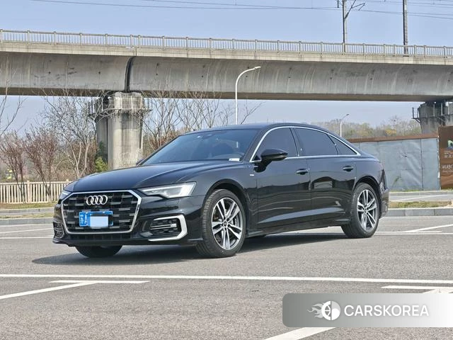 Audi A6L id 4314330 из Китая 15