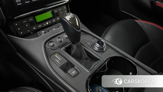 Maserati GranTurismo id 4907359 из Кореи 34