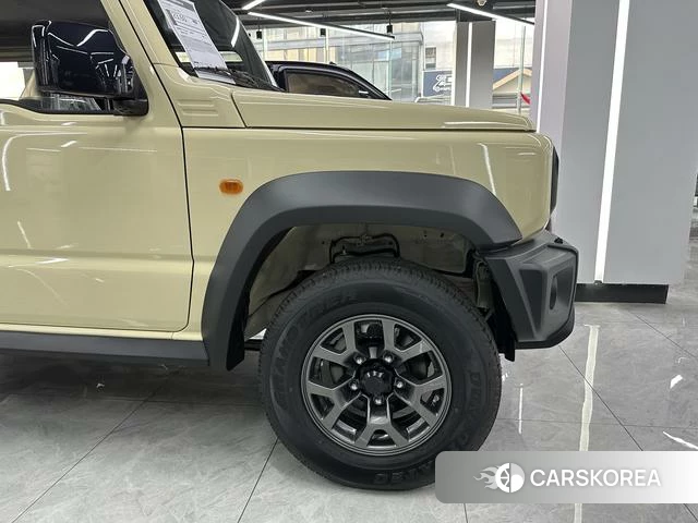 Suzuki Jimny id 4239572 из Китая 9