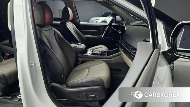 Kia The New Carnival 4th Generation id 3922003 из Кореи 19