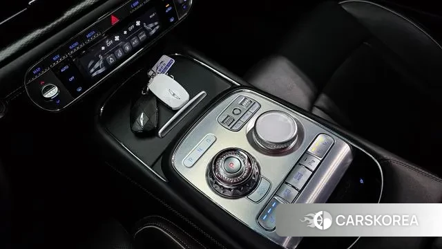 Genesis G90 (RS4) id 3083304 из Кореи 19