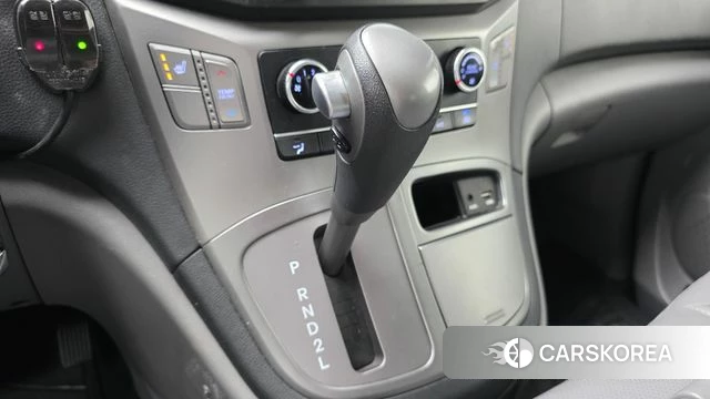 Hyundai The New Grand Starex id 4377863 из Кореи 19