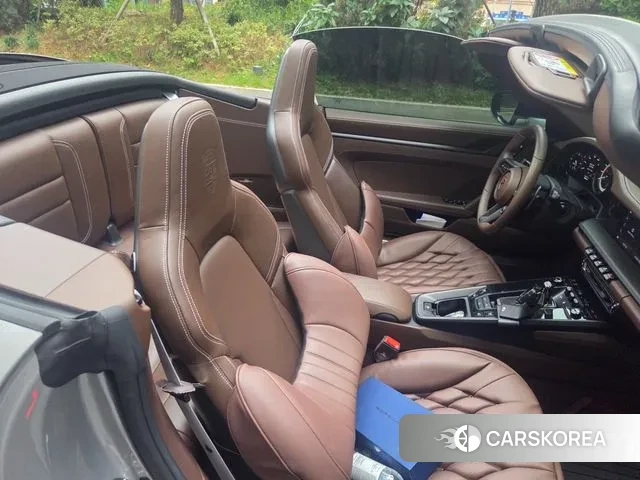 Porsche 911(992) id 3338590 из Кореи 11