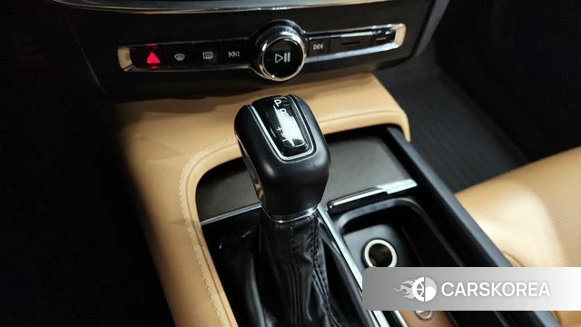 Volvo V90 Cross-Country id 3955763 из Кореи 19