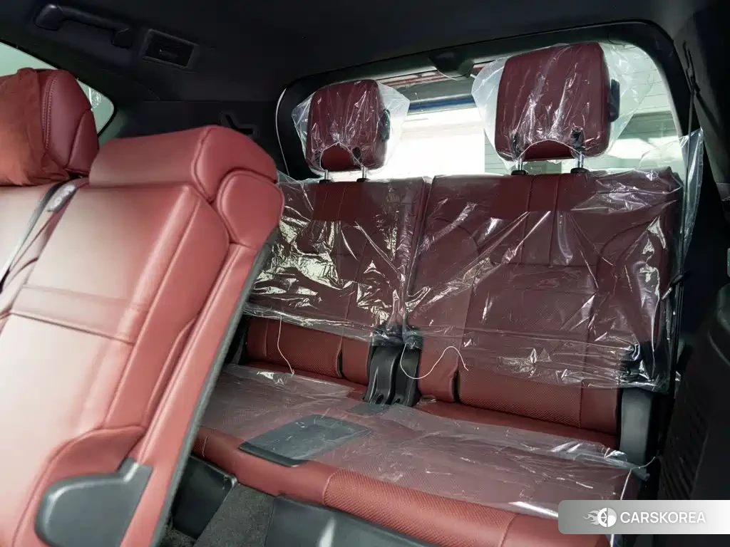 Lexus LX id 4664535 из Китая 18