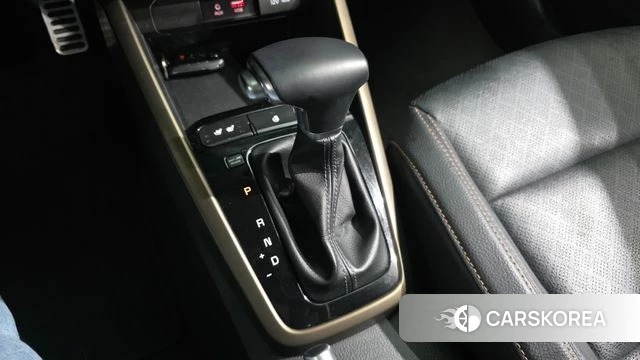 Kia Stonic id 3917080 из Кореи 19