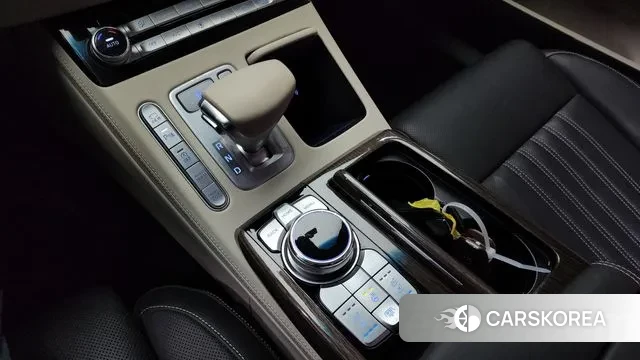 Genesis G90 id 3483769 из Кореи 19