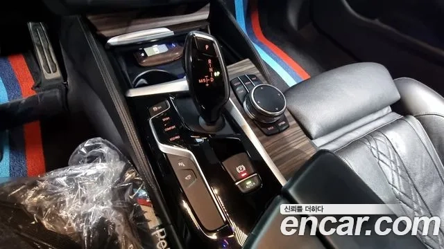 BMW 5 Series (G30) id 2882096 из Кореи 19