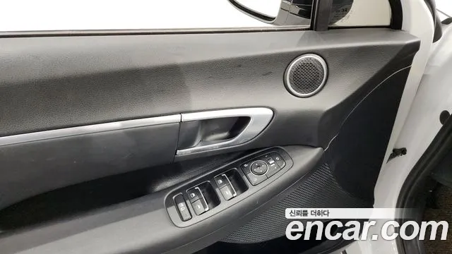 Hyundai Sonata (DN8) id 2634358 из Кореи 19