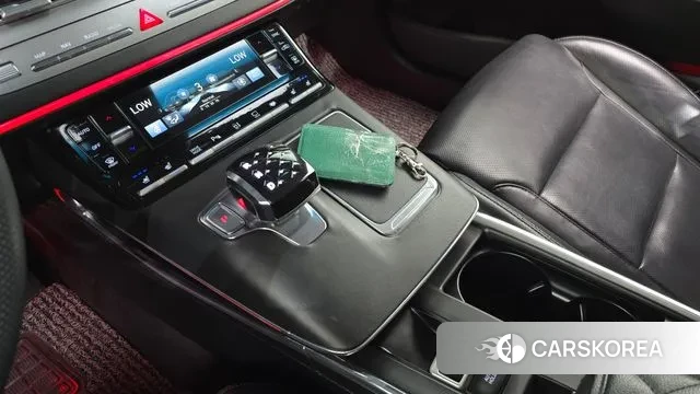 Hyundai The New Grandeur IG id 3024054 из Кореи 19