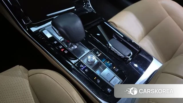 Kia K7 Premier Hybrid id 3519571 из Кореи 19