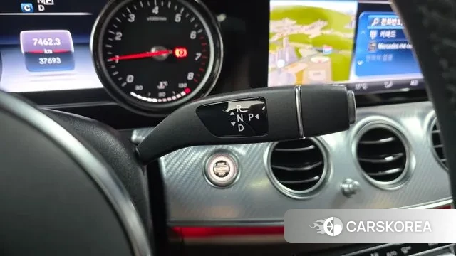 Mercedes-Benz E-Class W213 id 3727816 из Кореи 19