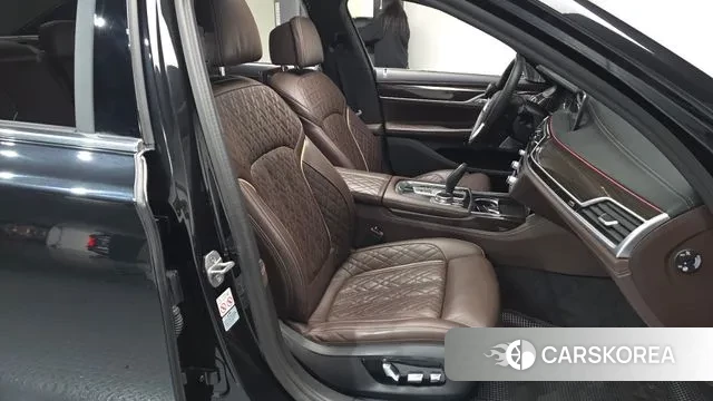 BMW 7 Series (G11) id 3405973 из Кореи 19