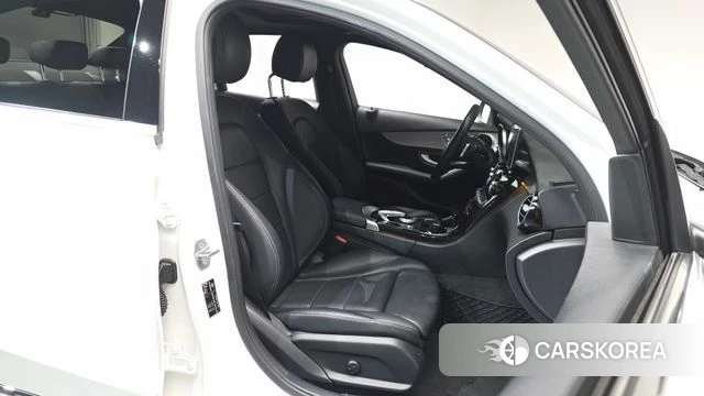 Mercedes-Benz C-Class W205 id 3834642 из Кореи 19