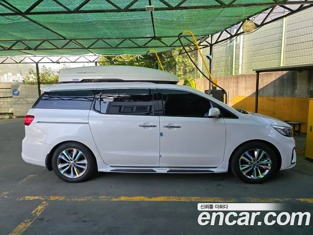 Kia The New Carnival id 2932321 из Кореи 19
