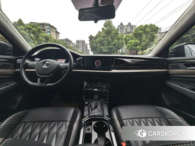 Volkswagen Passat id 4258294 из Китая 16