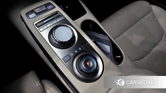 Genesis GV70 id 3605841 из Кореи 19