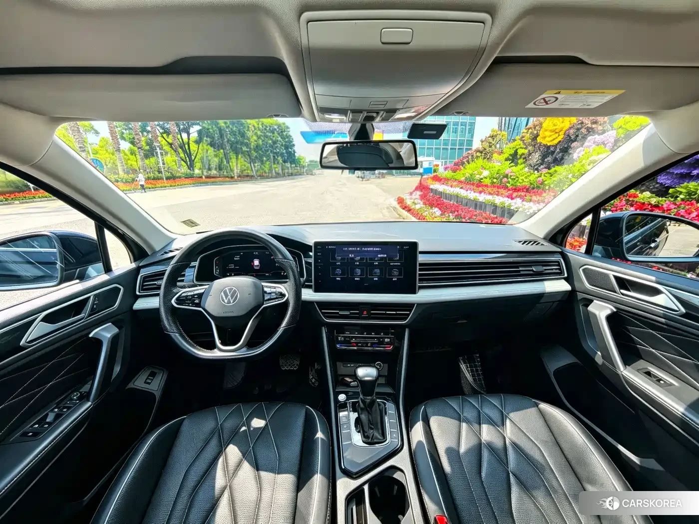 Volkswagen Tiguan L id 4576477 из Китая 16