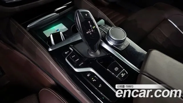 BMW 5 Series (G30) id 2863854 из Кореи 19