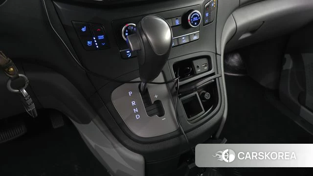 Hyundai The New Grand Starex id 4684263 из Кореи 19