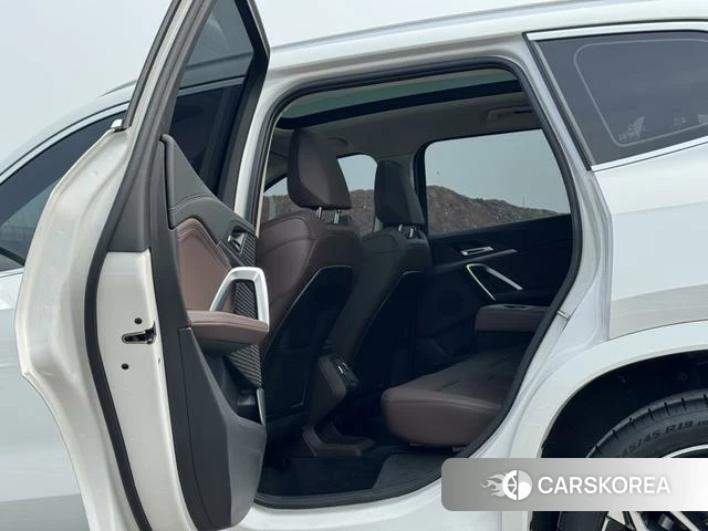 BMW X1 id 4277505 из Китая 17
