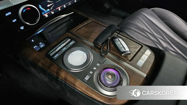 Genesis Electrified G80 (RG3) id 3839053 из Кореи 19