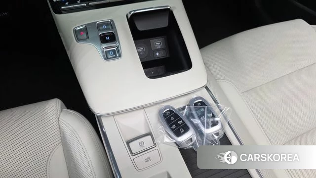 Hyundai The New Grandeur IG Hybrid id 4670986 из Кореи 35