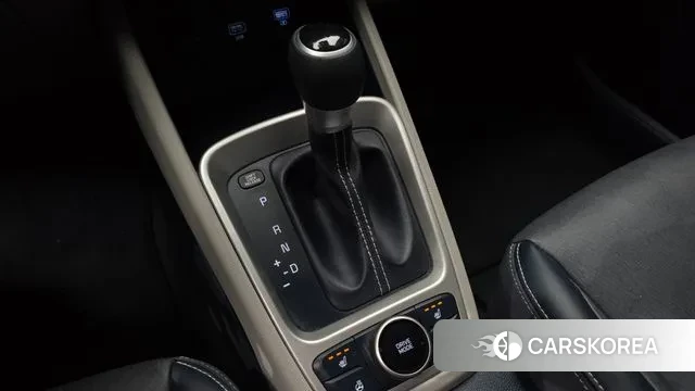 Hyundai Venue id 3402773 из Кореи 19