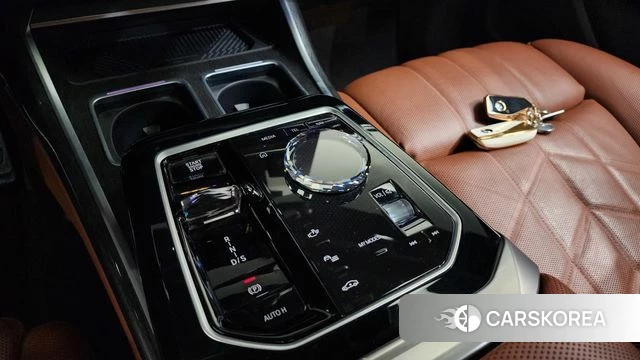 BMW 7 Series (G70) id 3902991 из Кореи 19