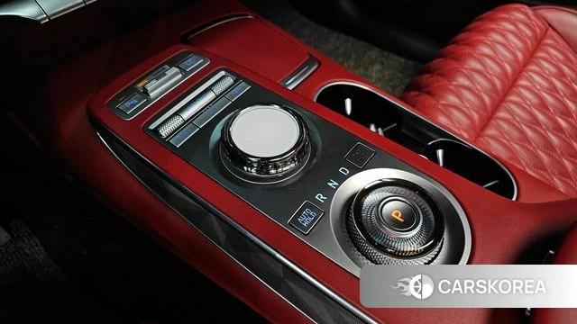 Genesis GV70 id 3910724 из Кореи 19