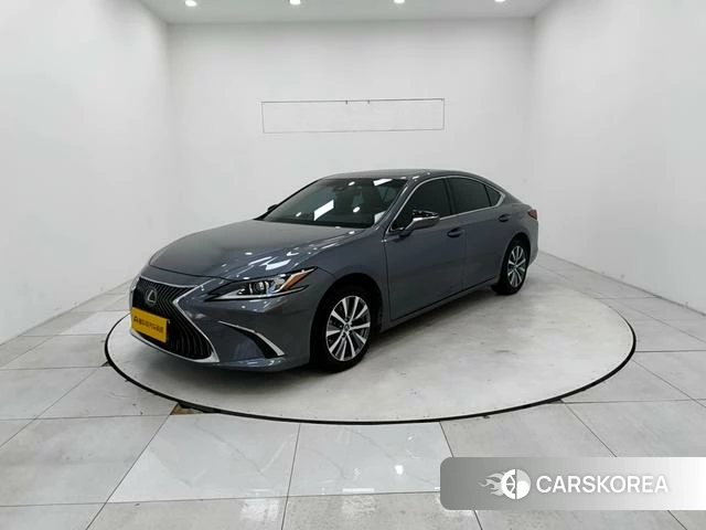 Lexus ES id 4208015 из Китая 19