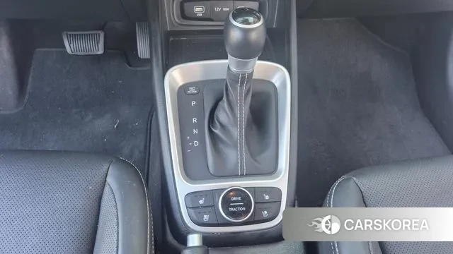 Hyundai Venue id 3365662 из Кореи 19