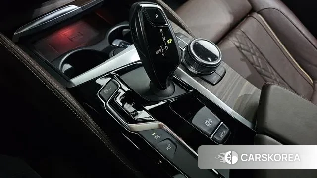 BMW 5 Series (G30) id 3578836 из Кореи 19