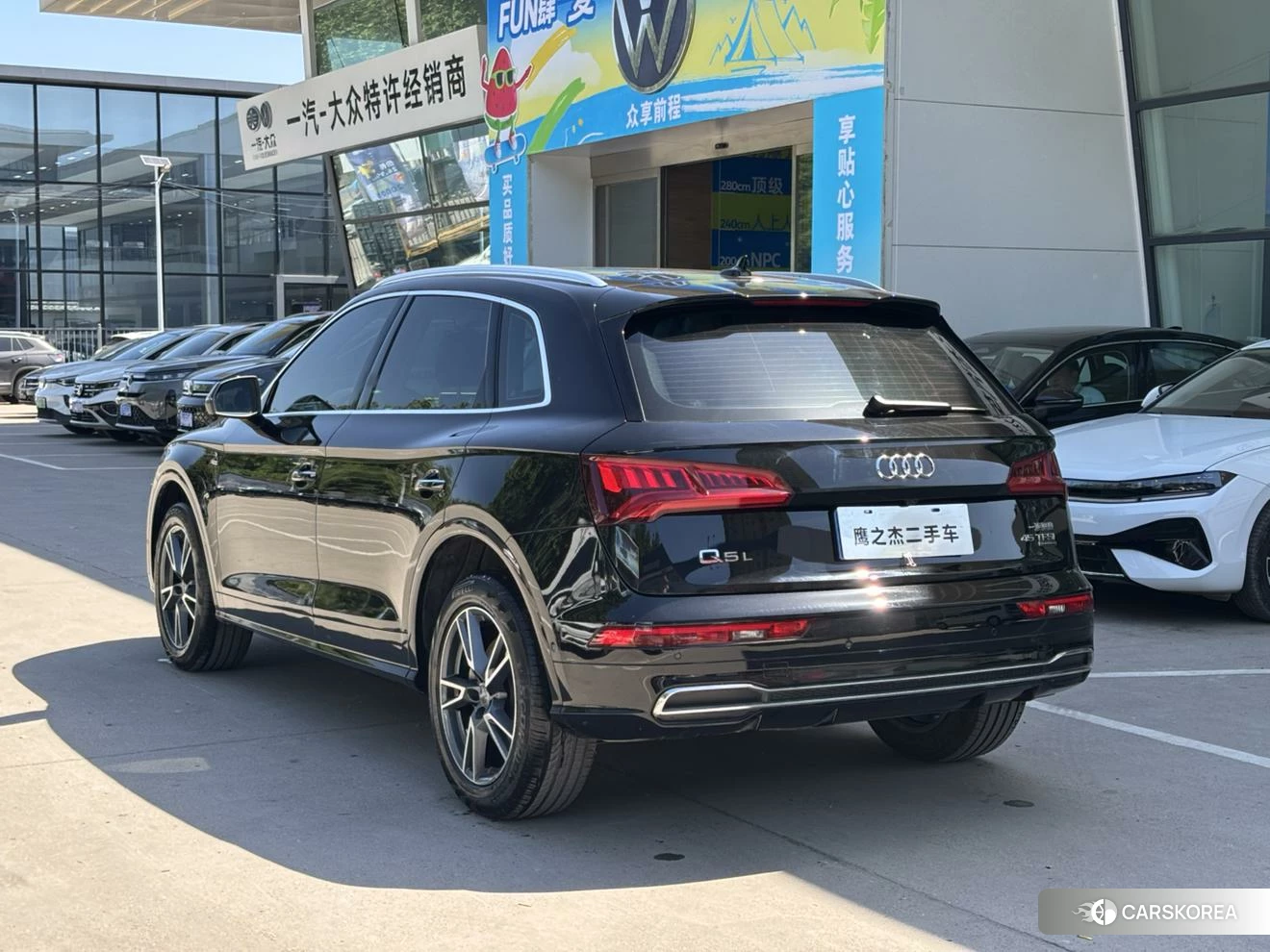 Audi Q5L id 4452774 из Китая 26