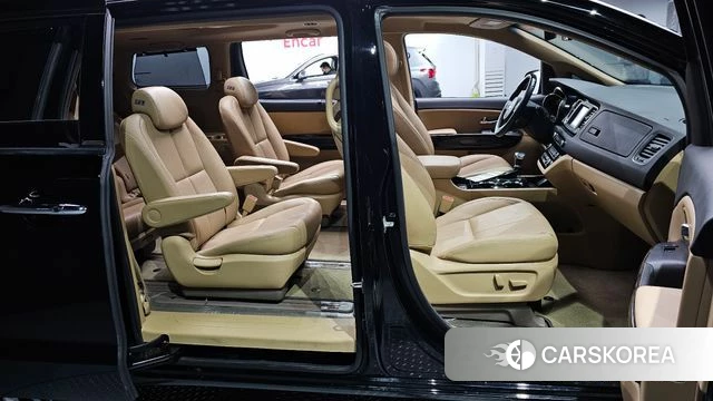 Kia The New Carnival id 3911975 из Кореи 19