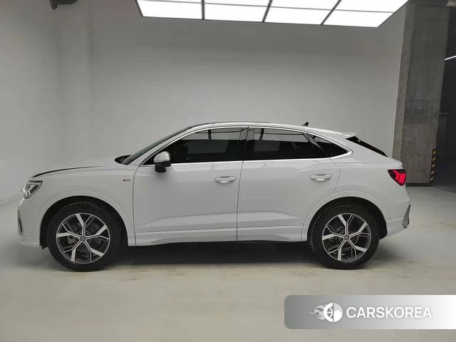 Audi Q3 Sportback id 4210450 из Китая 15