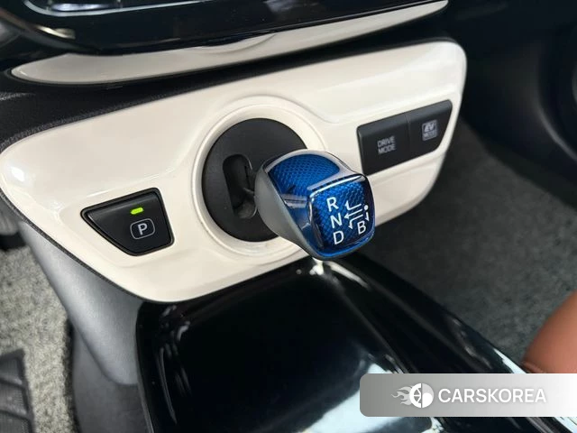 Toyota Prius 4th Generation id 3873917 из Кореи 17