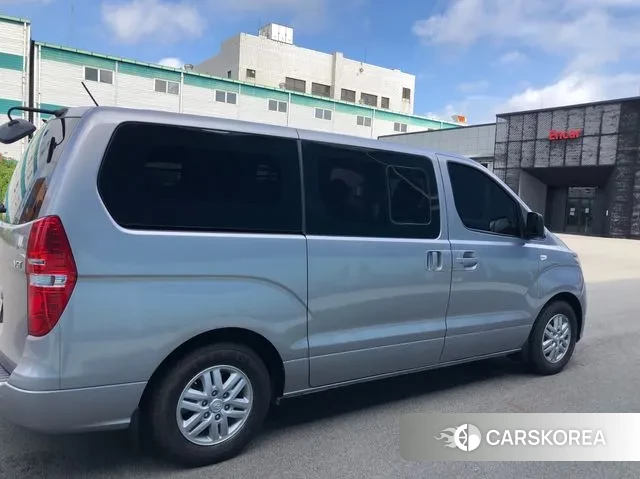 Hyundai The New Grand Starex id 3044248 из Кореи 19