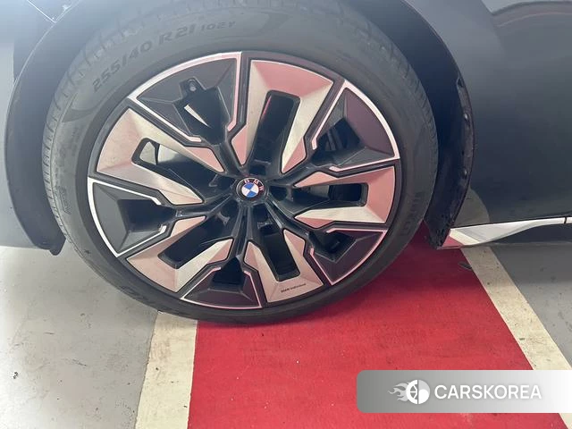 BMW 7 series id 4299468 из Китая 12