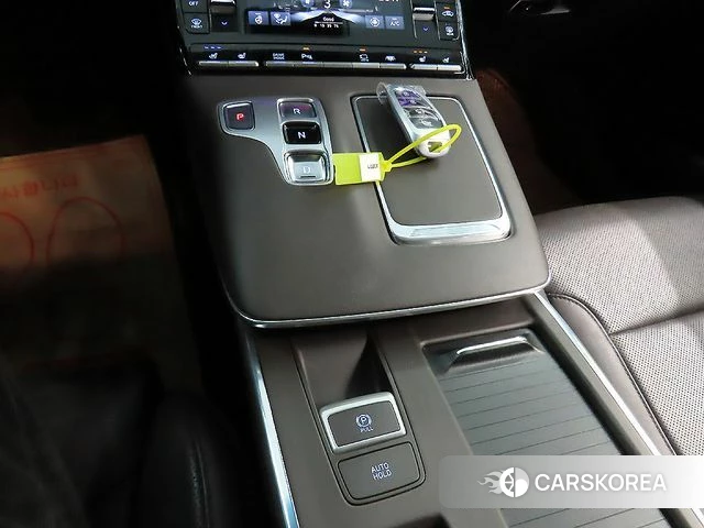 Hyundai The New Grandeur IG id 4225123 из Кореи 19