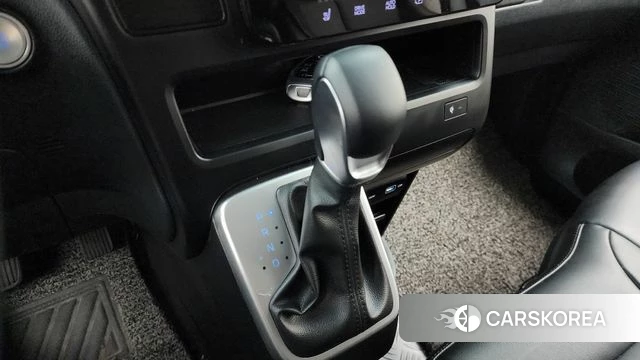 Hyundai Staria id 4517517 из Кореи 19