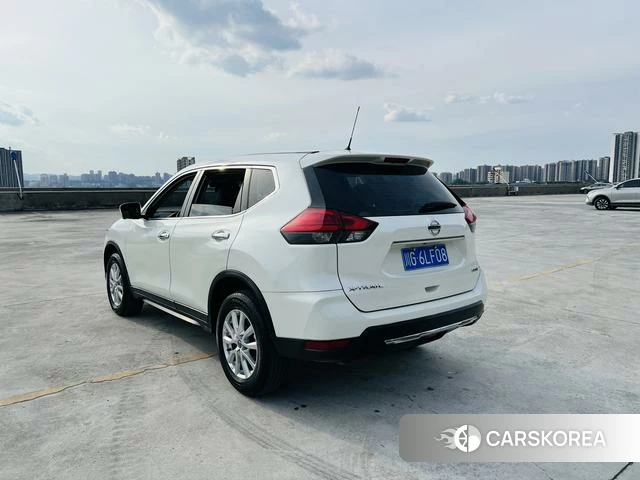 Nissan Qijun id 4262105 из Китая 16