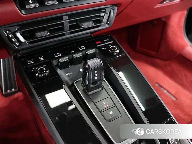 Porsche 911(992) id 4720590 из Кореи 19