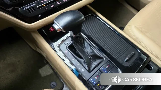 Kia All New Carnival id 3578868 из Кореи 19